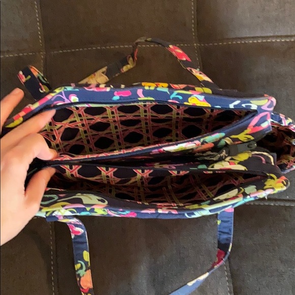 Vera Bradley Ribbons handbag - Picture 3 of 5